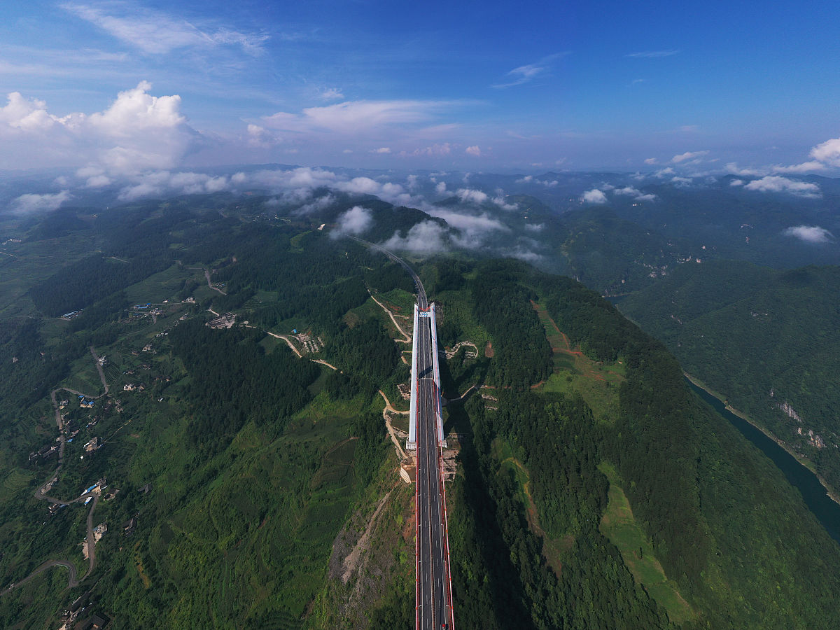 瓮安职业技术学校2021年招生简章 - 培养高素质技能人才