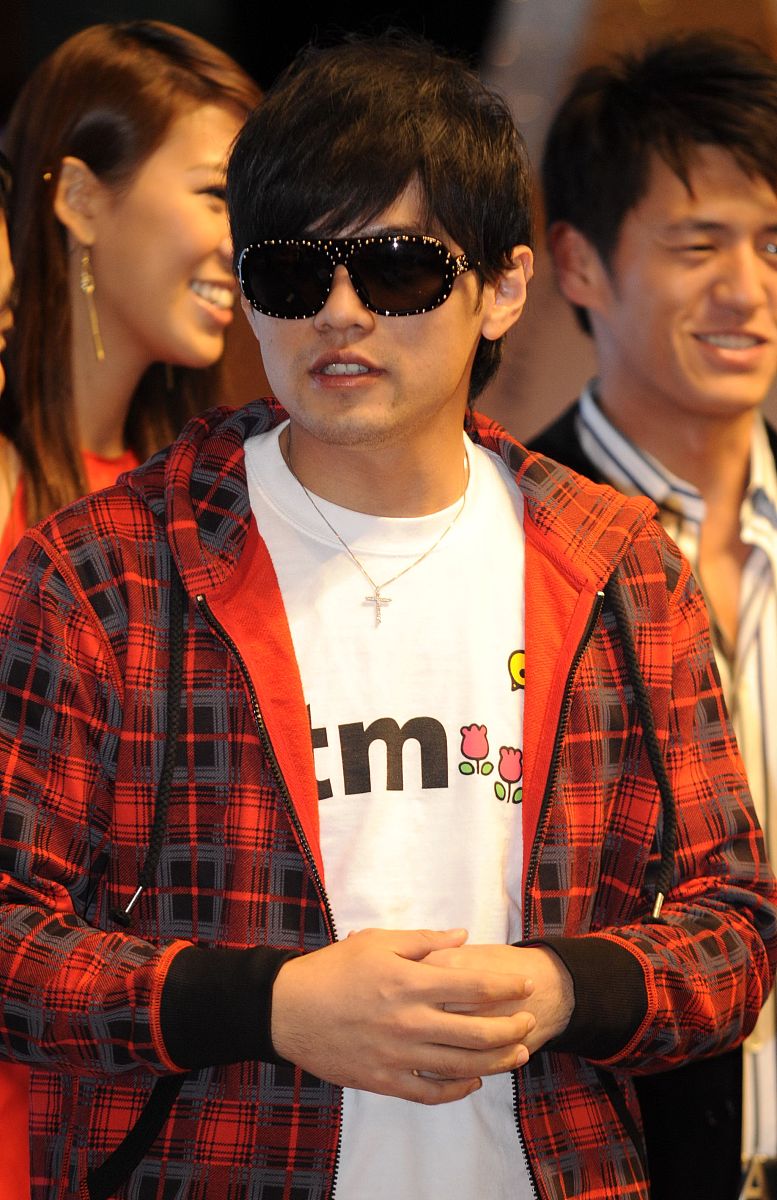 2008年11月14日,北京,"台湾群星汇"官网开通仪式举行.周杰伦+++_+++台