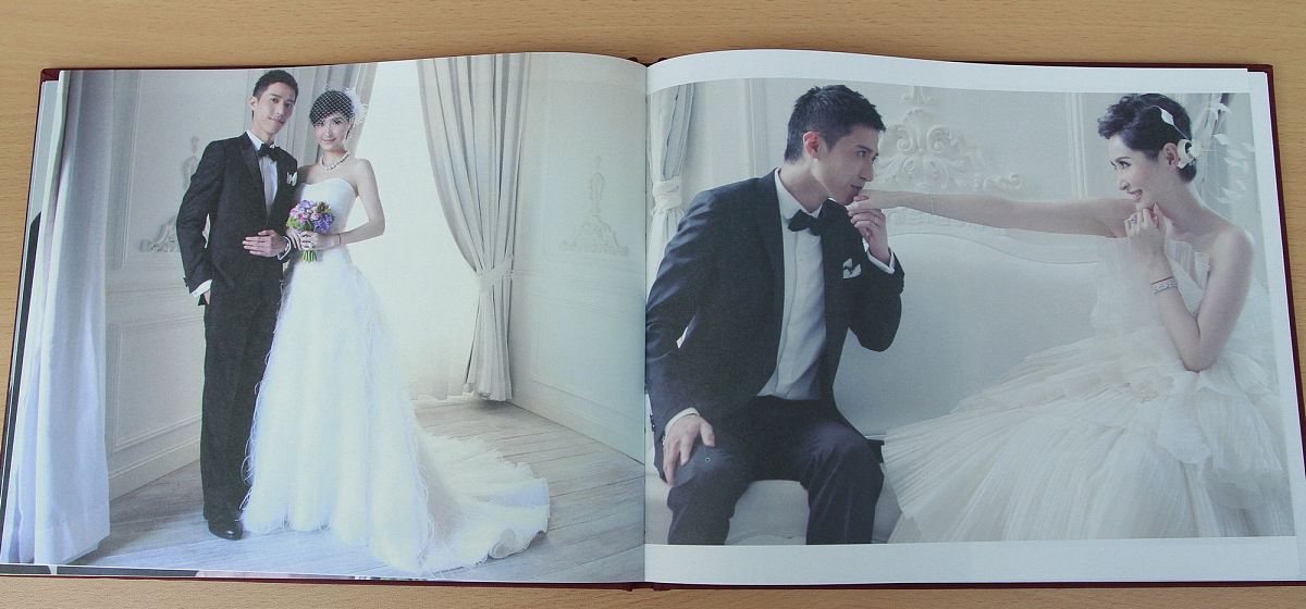 2011年10月22日,香港,美女主播陈贝儿下嫁m先生(贝儿对准夫婿的称呼).