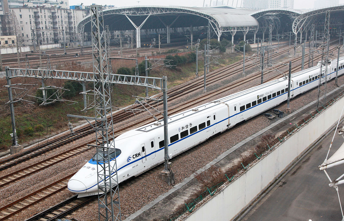 贵阳高铁学校高铁轨道专业难吗？入学难度和学习难度解析