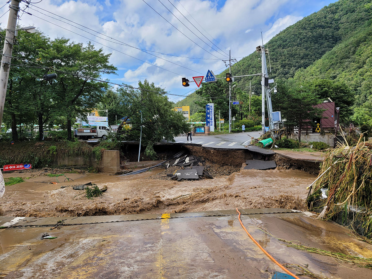 团风县天然村防疫隔离点基础设施保障情况 - 交通、供电、燃气、供热、给排水