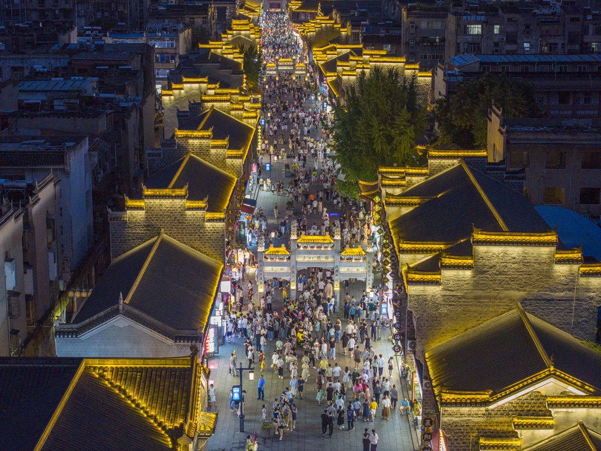 襄阳的媒体曝光平台有哪些｜襄阳媒体曝光求助热线是多少 要求：创建一篇1500至2000字的解决方案