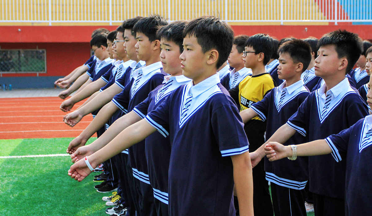 常德中山外语职业学校常德中山外语职业学校的校服