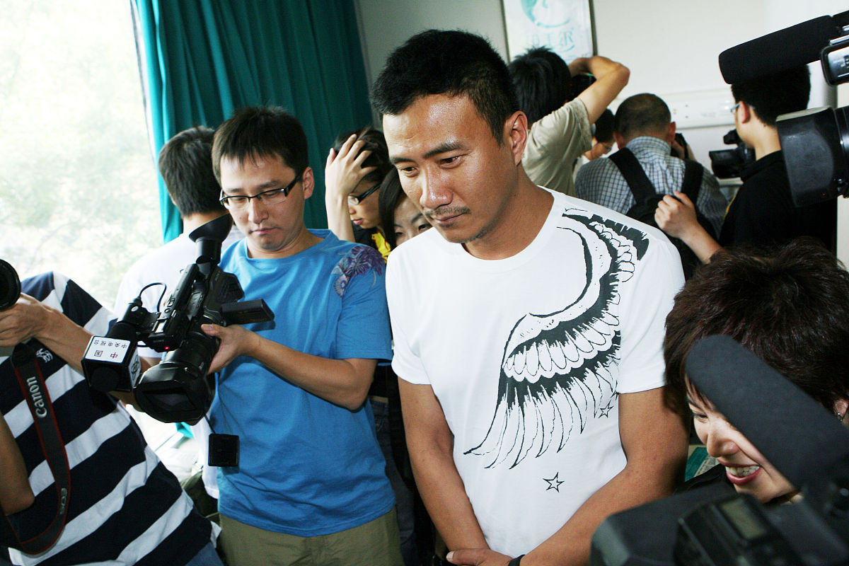 如何向导员承认错误