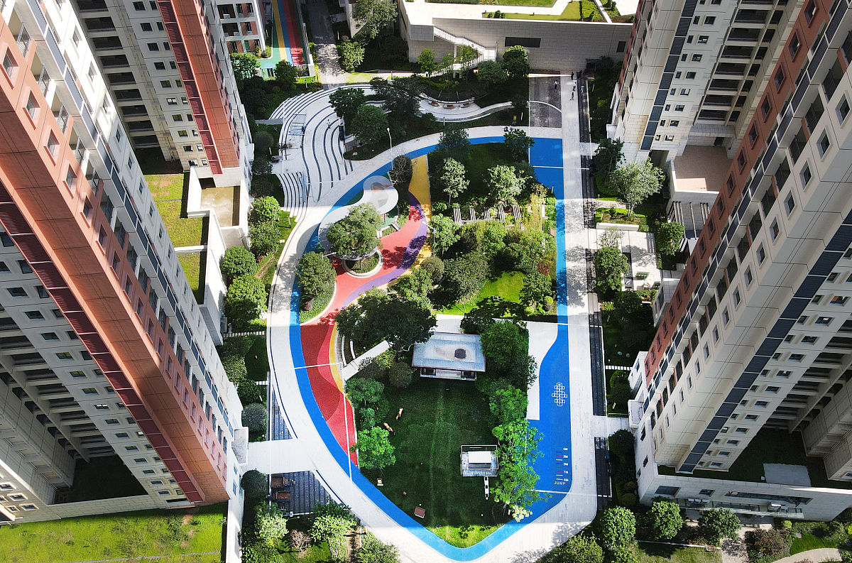 低层下沉运动和高层上升运动对降水的影响