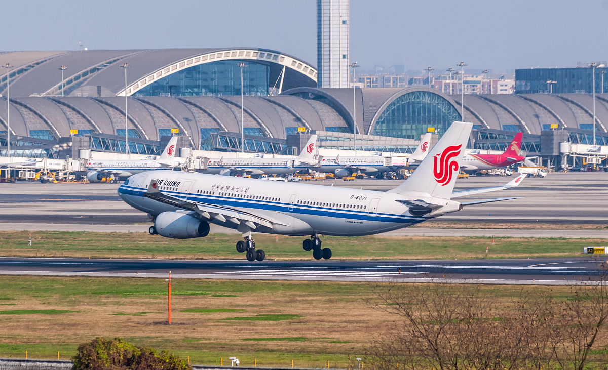 天津外国语大学学校航空运输管理就业前景