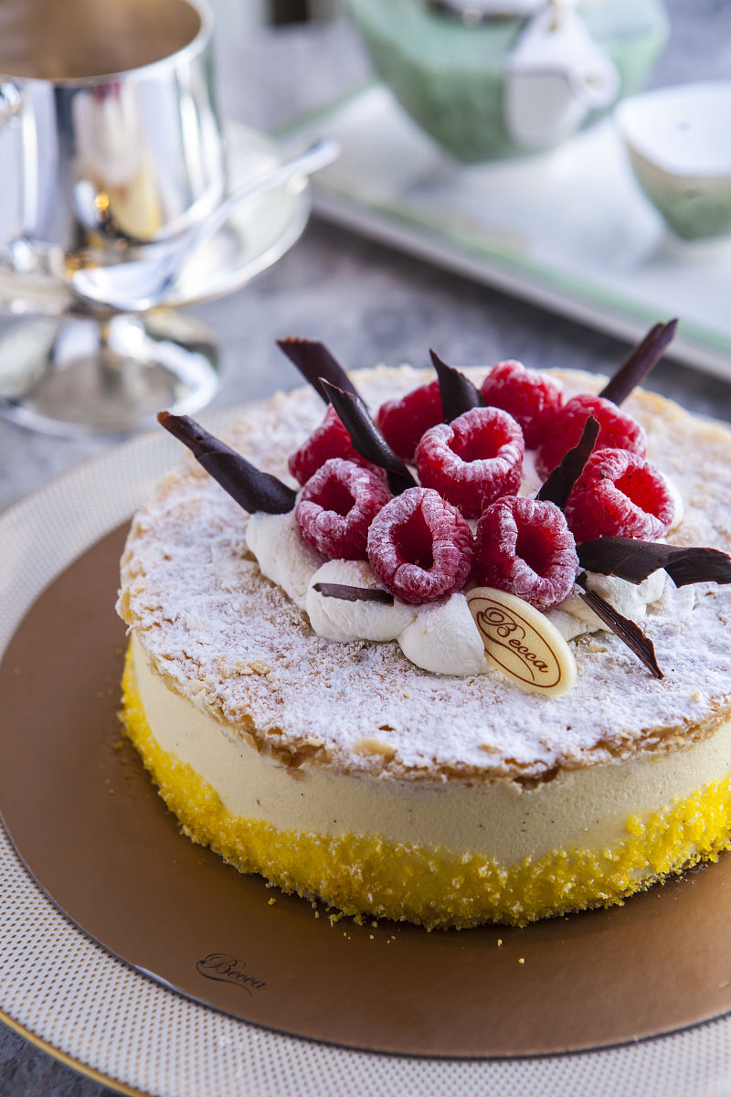 上海生活指南：衣食住行、文化娱乐、教育全方位体验