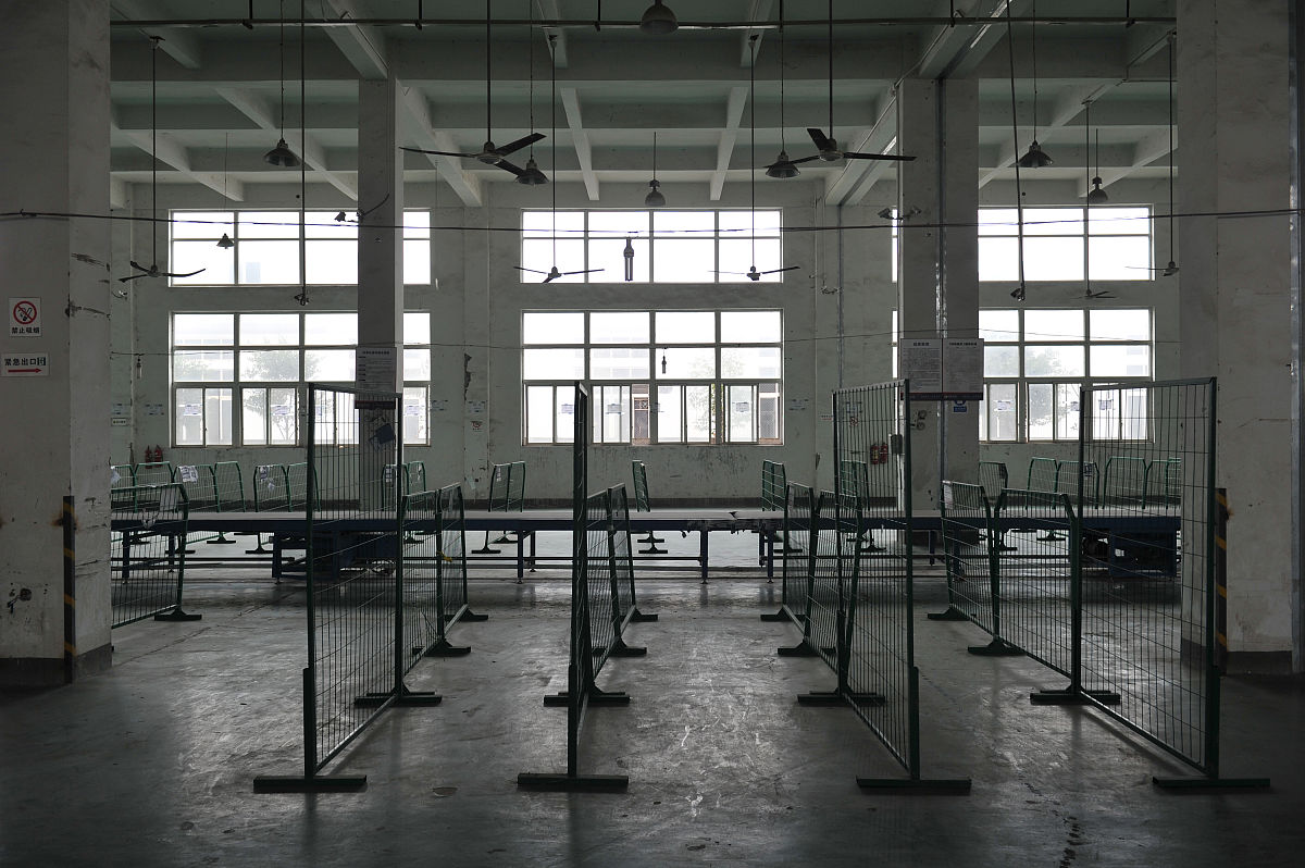 本周六日上班安排：除轮休和请假人员外，其他人正常上班