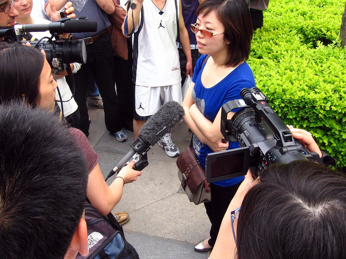 如何自然融入新环境？谈谈新人记者的优势