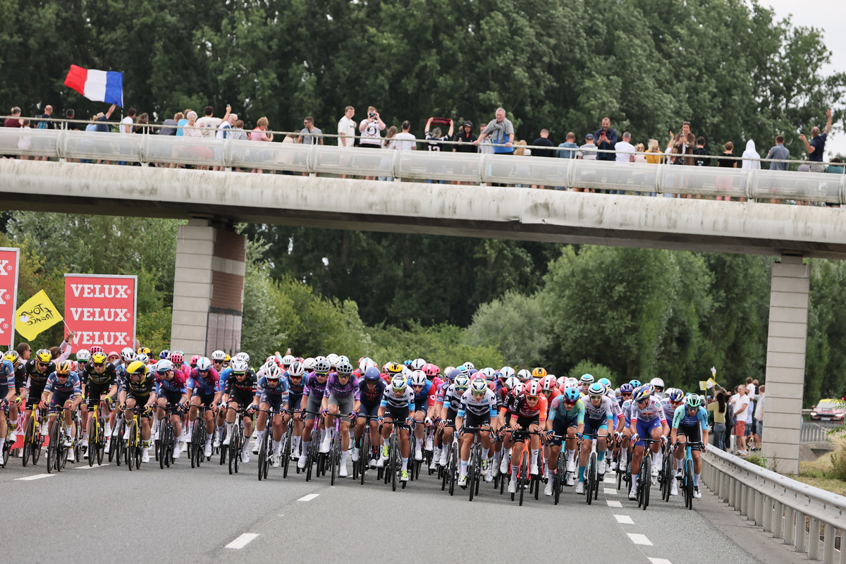 环太原公路自行车赛：千年古城焕发新活力，助力转型升级