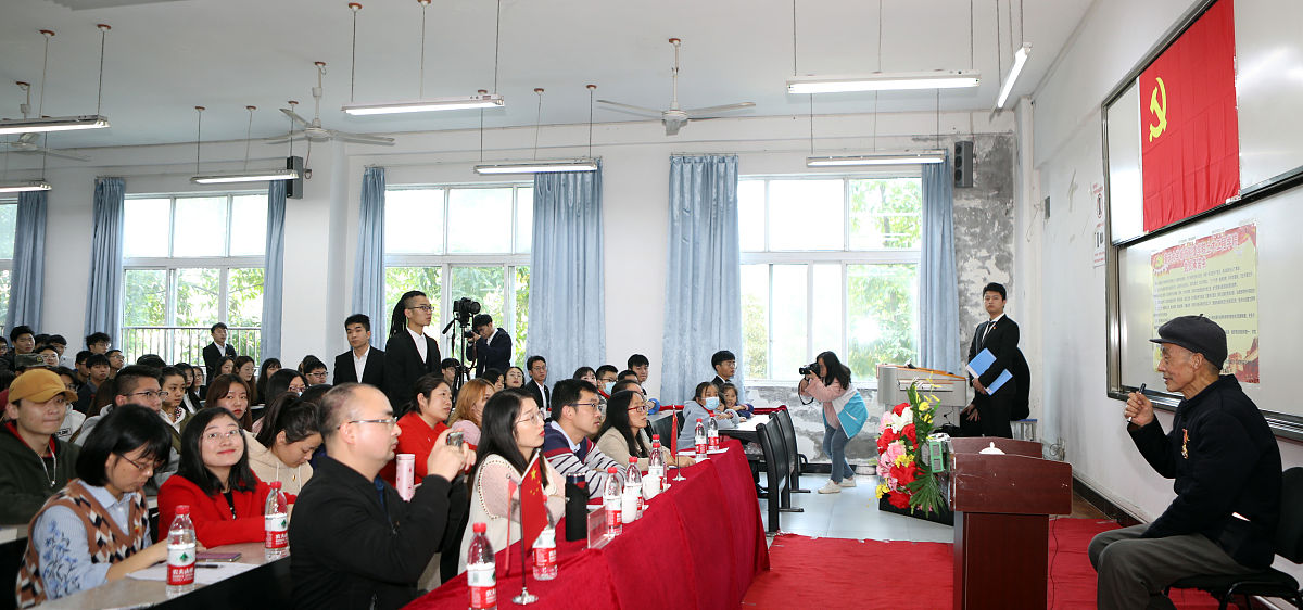 成都建筑学校土木工程就业方向：热门岗位及职业前景