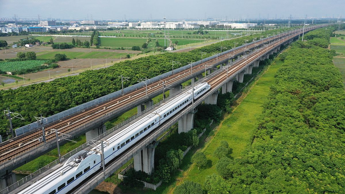 重庆中考300分能读的高铁学校有哪些