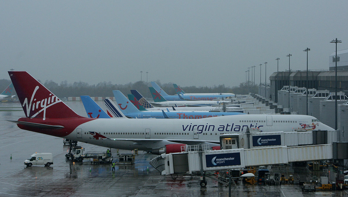 寻找最牛逼的机场名字？| 翼越国际机场 - 独特而响亮