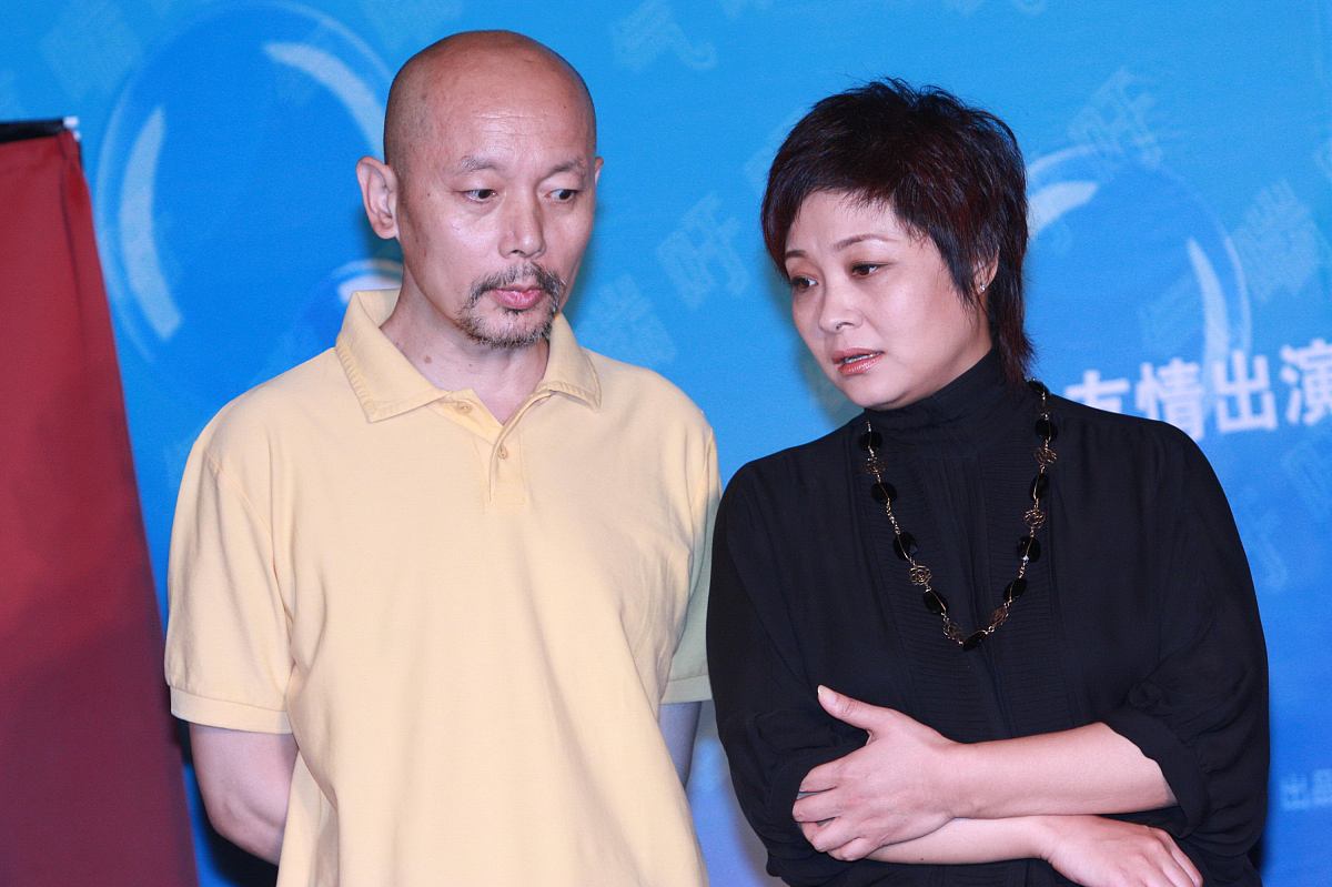 2009年7月1日,北京,电影《气喘吁吁》海报揭幕及官网启动仪式正式举办