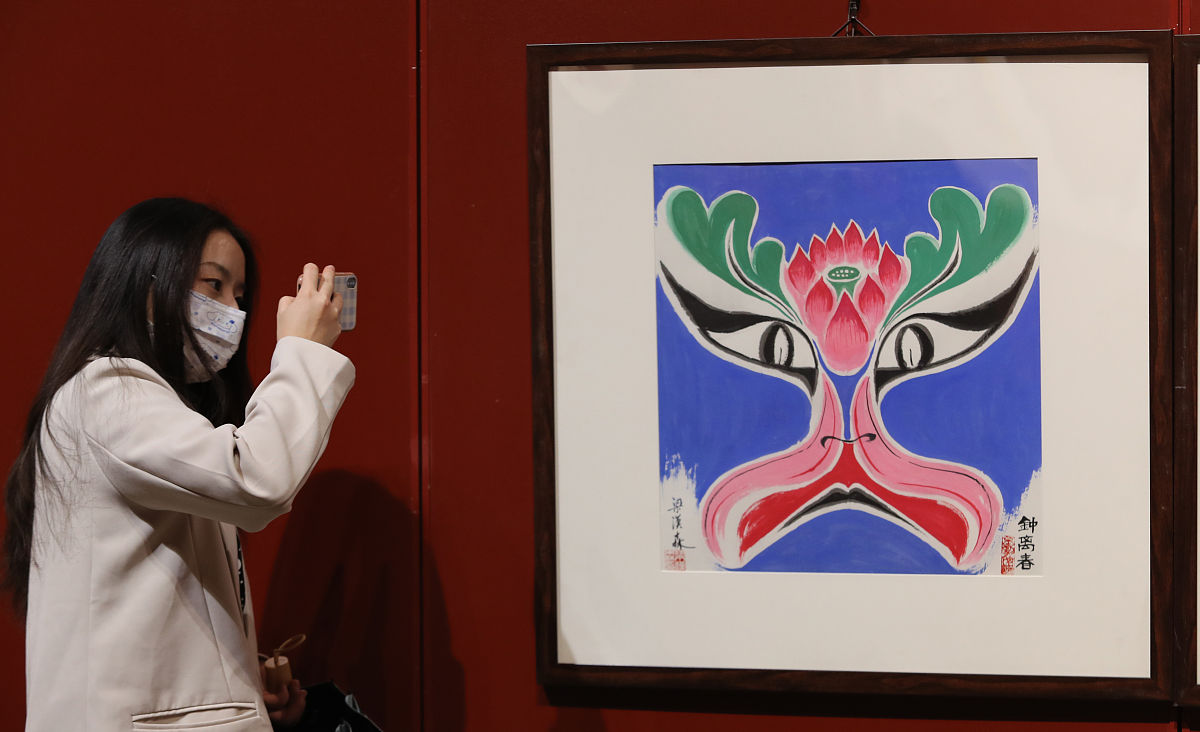 苏轼词中“桃花”意象的文学研究价值分析