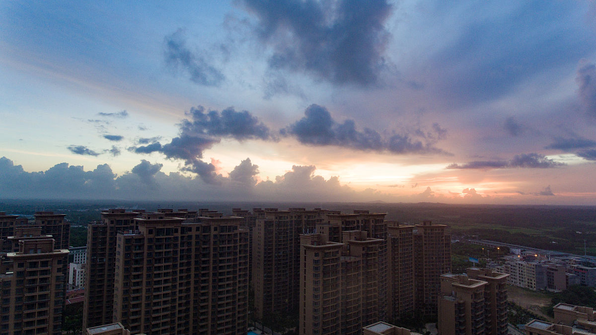 天气变化中的自变量和因变量：影响气象现象的关键因素