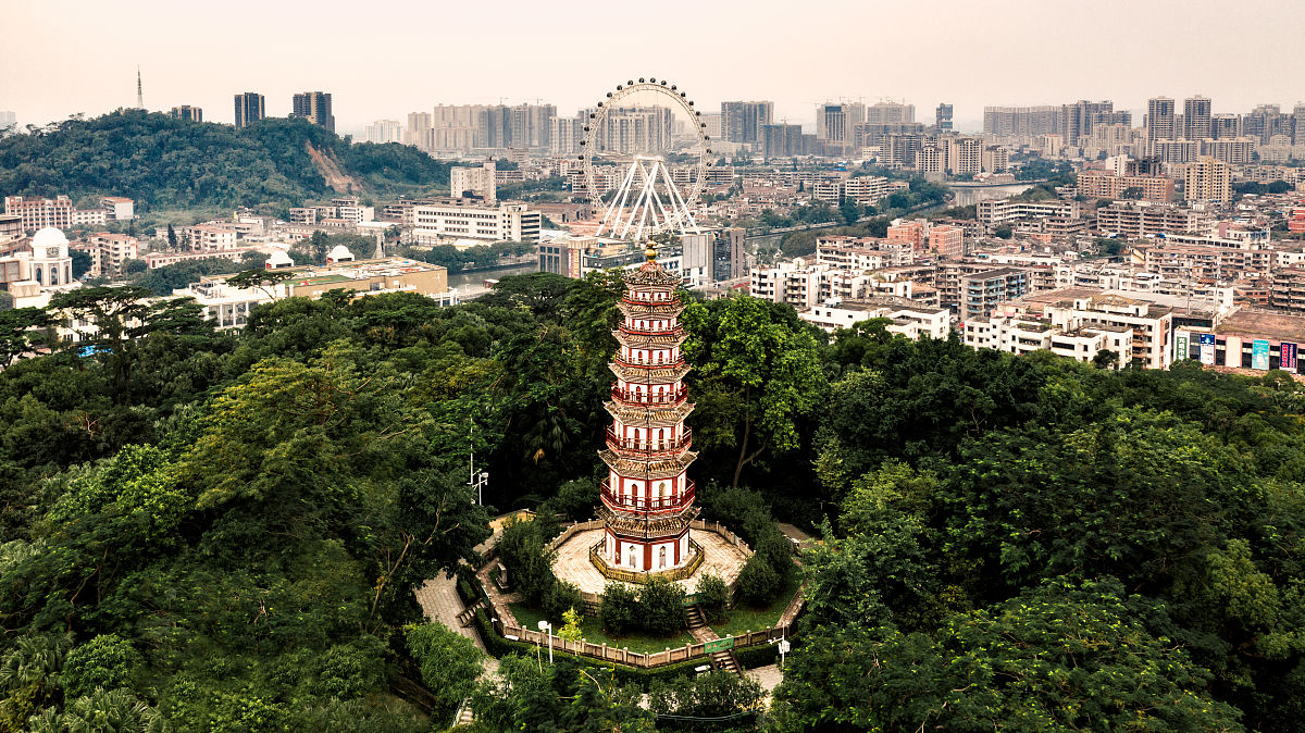 阜峰文塔,中山城区唯一一个比较有历史底蕴的塔,周末一定要来!