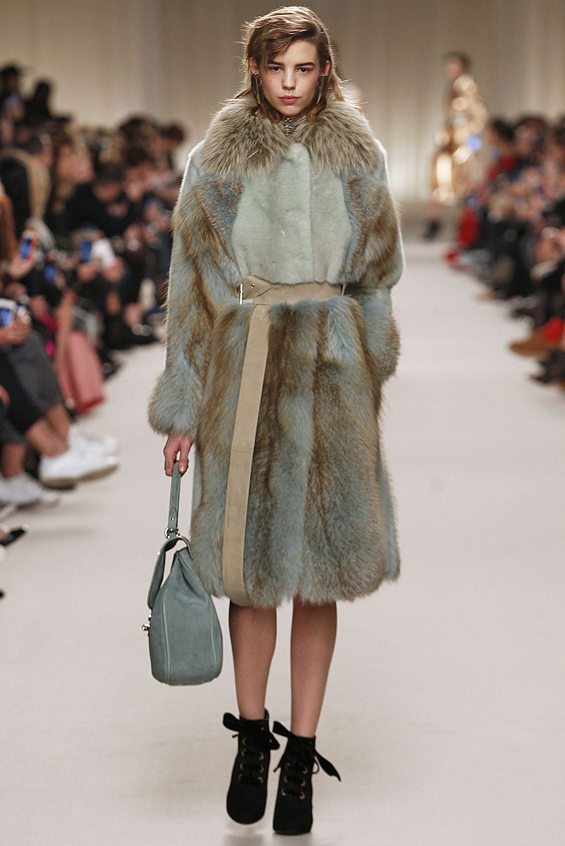 translate into Chinese the same level of mental engagement