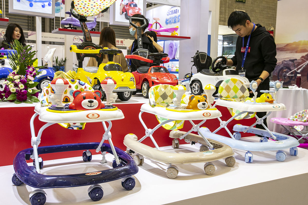 以 童车变身音乐舞台 为主题 写一篇文章