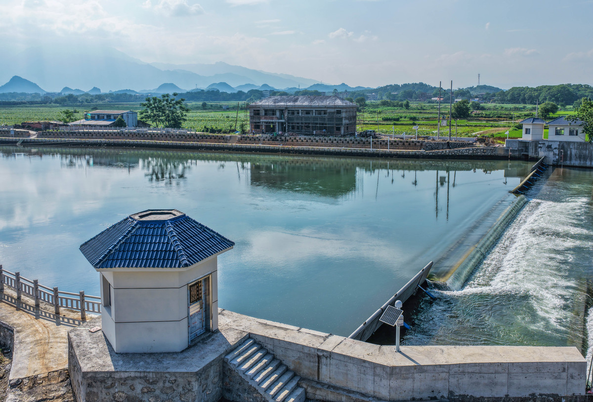 淳安县20年致富经：一湖秀水谱新章，‘靠水吃水’实现经济腾飞