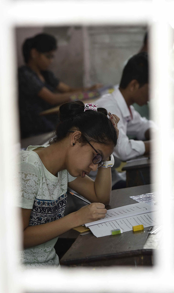 六盘水高中生上中专学校