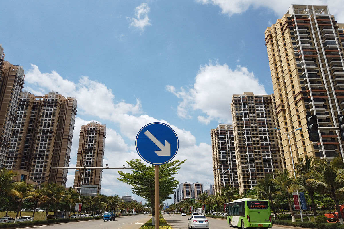 株洲海源又一城是什么原因一直拖着不交房 用300字描述