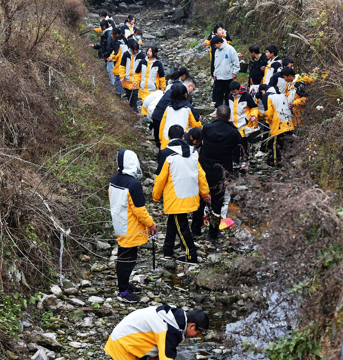 重庆市奉节职业教育中心2022年报名需要满足哪些条件