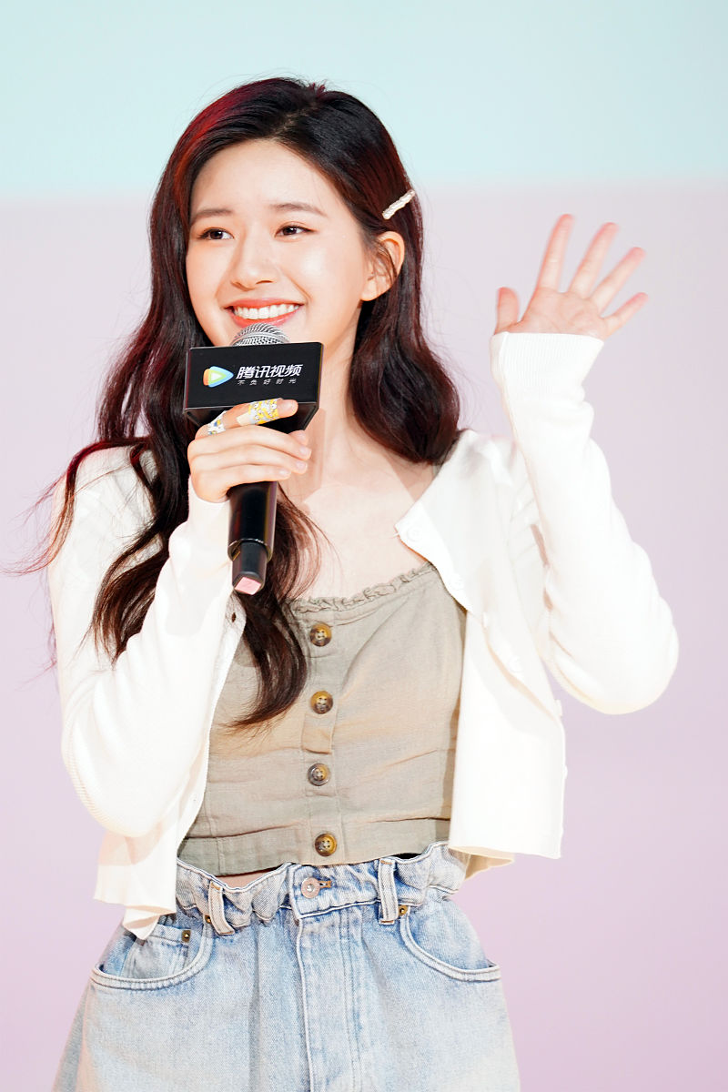 赵露思男友是谁？