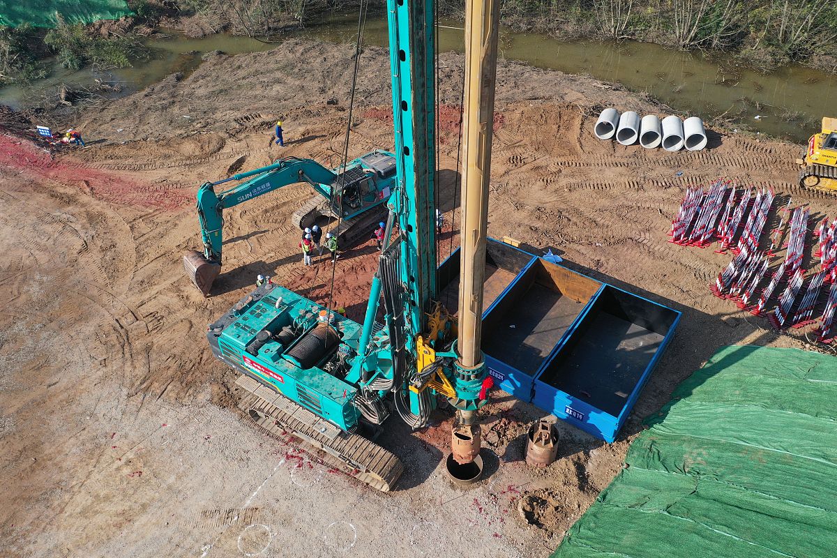 高速公路桩基旋挖钻湿法成孔工艺应用探讨论文结语