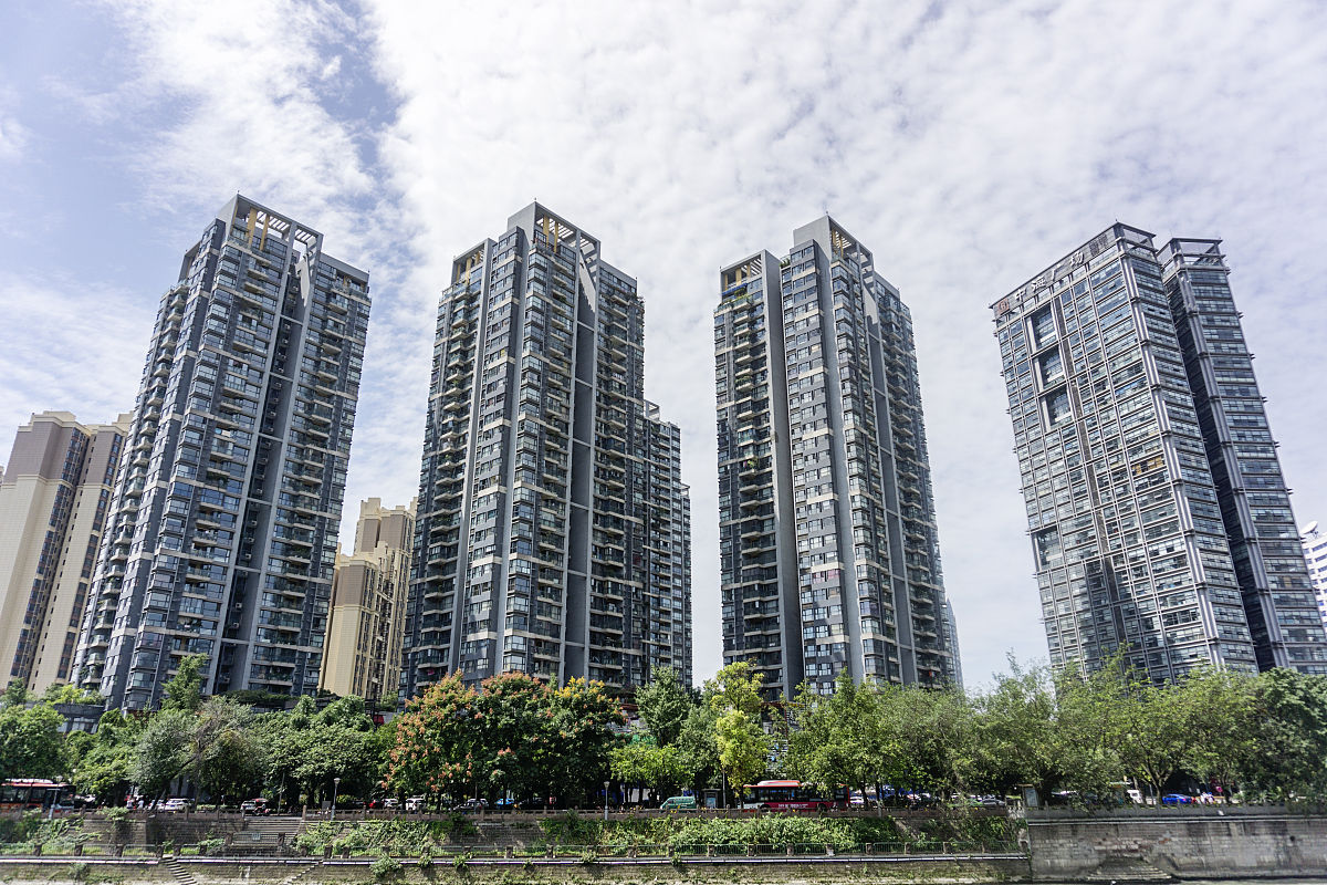 成都建筑工程学校房地产经营与估价专业的课程