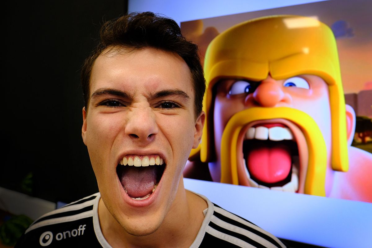 部落冲突是个什么游戏