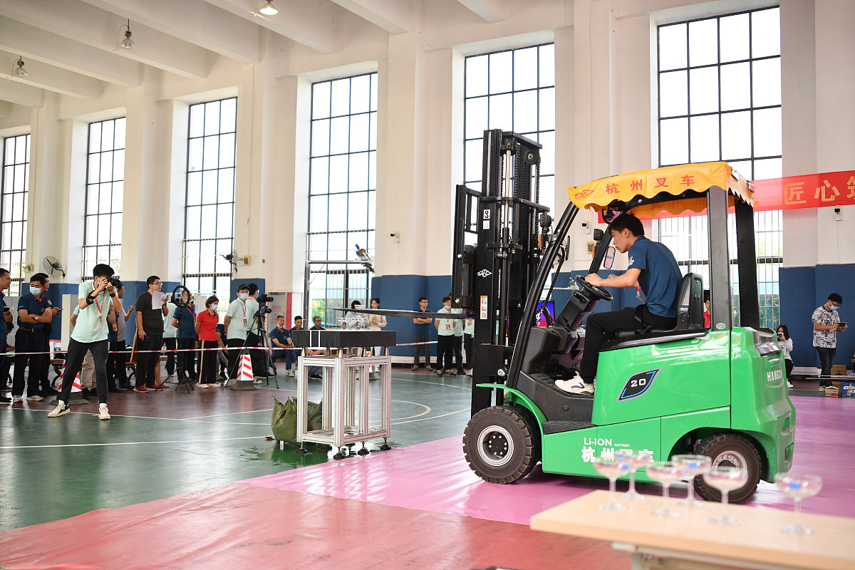 昆明电机技工学校2022年建筑施工专业招生简章