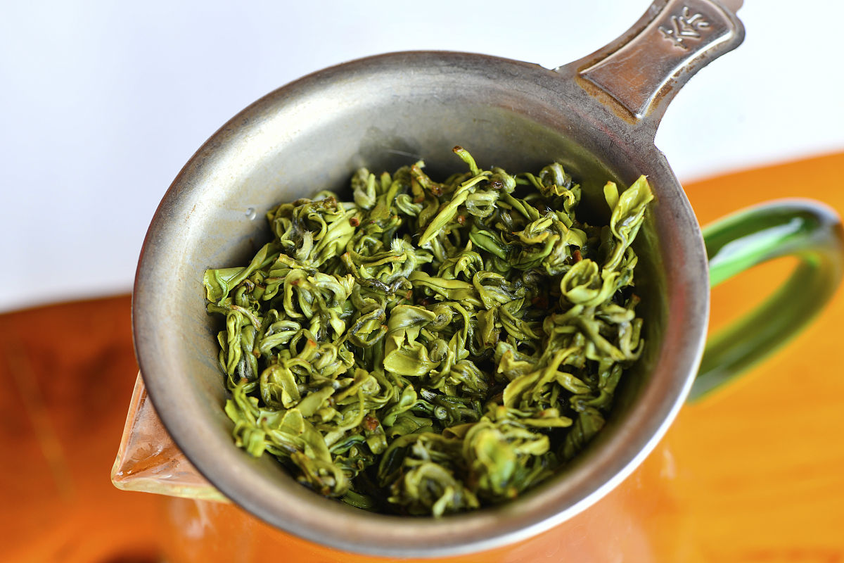 遵义中专学校什么专业好？选择适合自己的职业教育之路