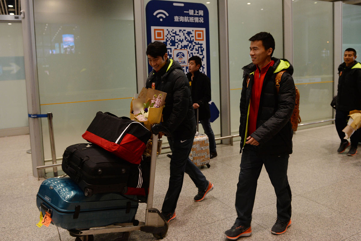 乌鲁木齐机场轮椅服务怎么申请帮我用210字详细描述