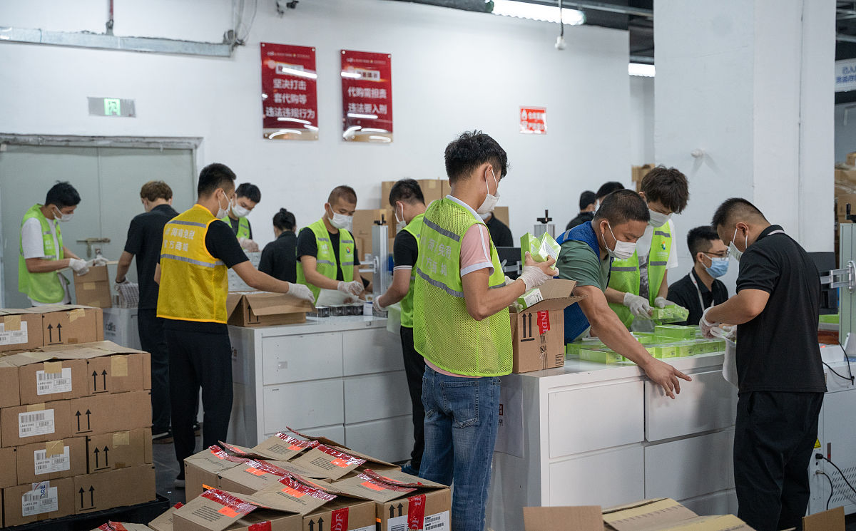 南京商业学校物流管理专业前景：就业方向、教学质量和发展潜力