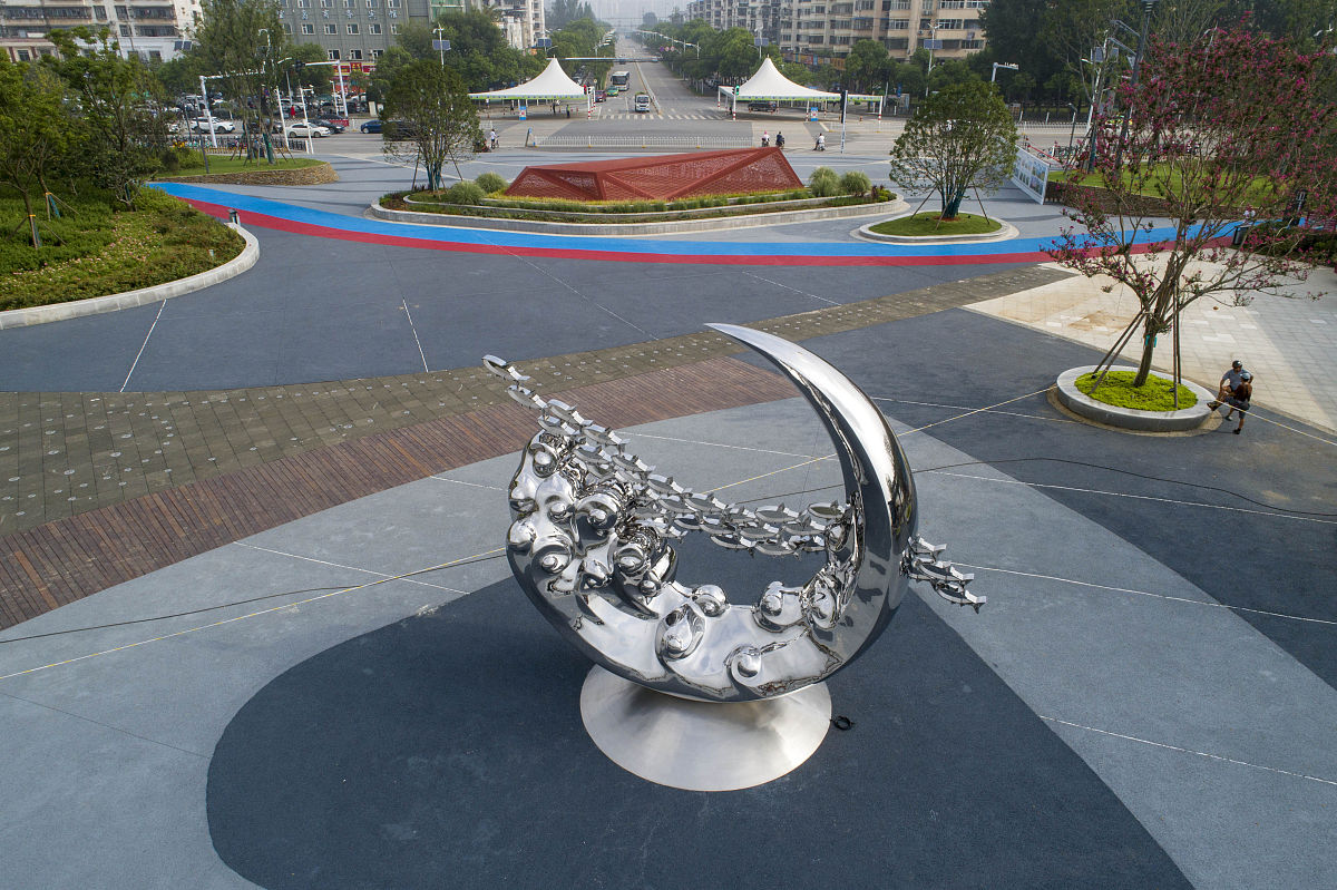 腾云驾雾景观座椅：户外空间的艺术与舒适