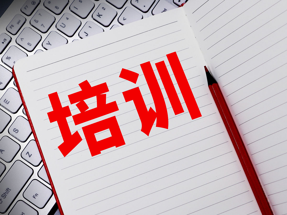 表扬孩子英语背单词和练口语以及坚持的文案