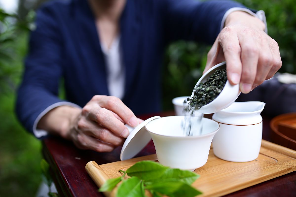 调茶师：揭秘茶叶背后的调制艺术