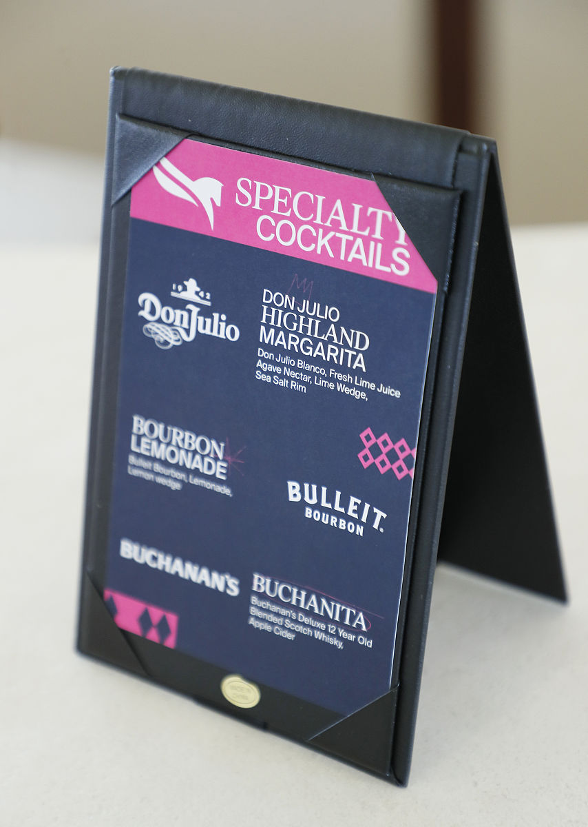 写一段vivio手机售后维修店的介绍