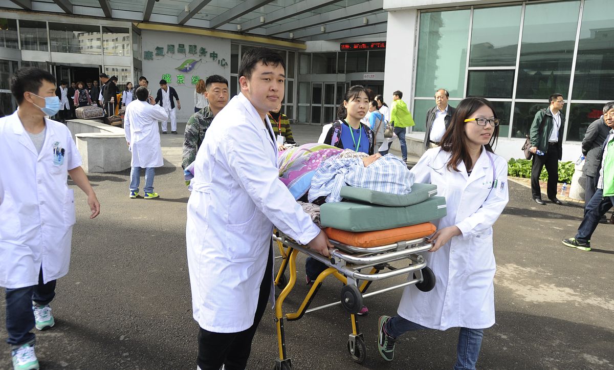 湖北新产业技师学院农村医生专业怎么样？好就业吗？