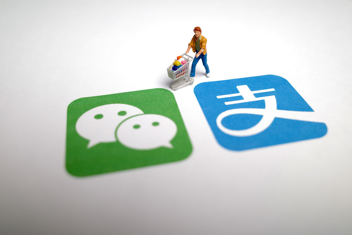 商业配图:支付宝,微信支付
