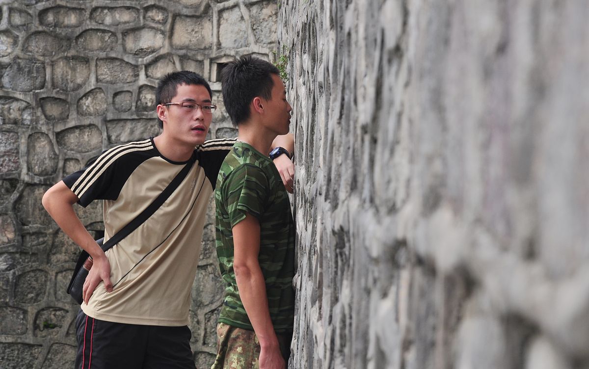 贵州民族大学中专部普通护理专业好就业吗