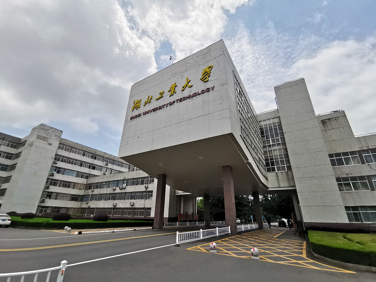 Finance Major from Guangdong University of Finance