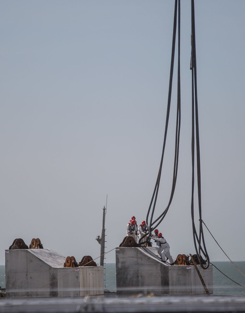 不属于技术活动的选项是：