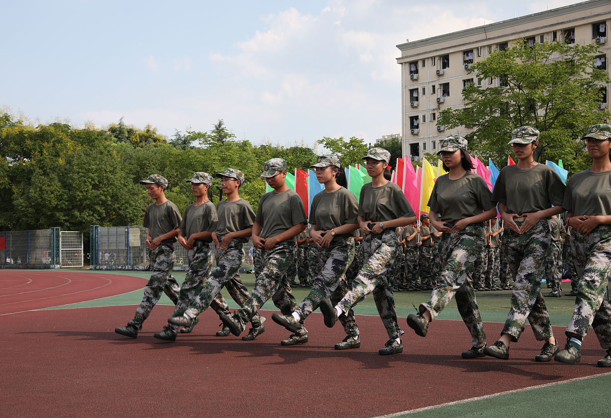 重庆三峡水利电力学校航空服务专业怎么样？教学质量分析