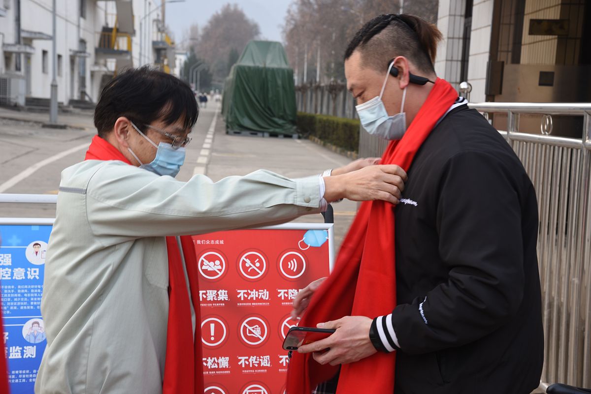 写一些关于疫情志愿者的实习经历