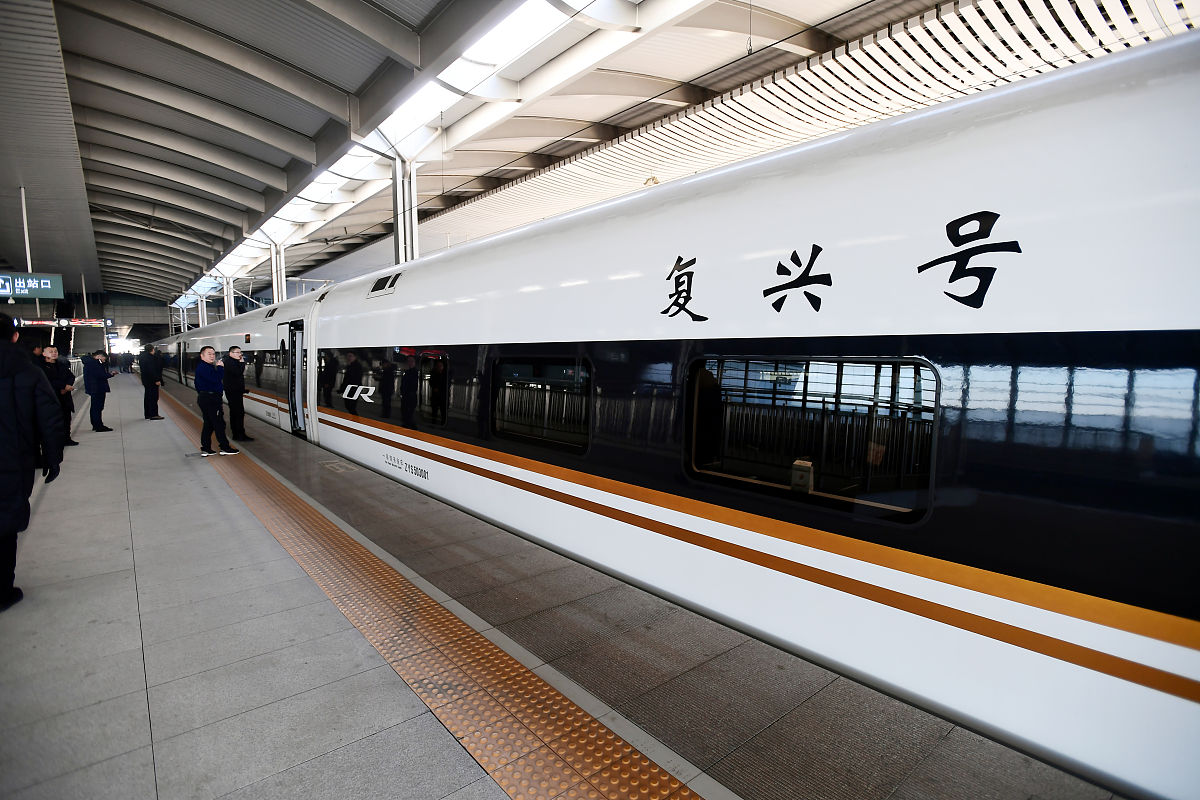 云南轨道交通学校报名费用_云南高铁学校有哪些
