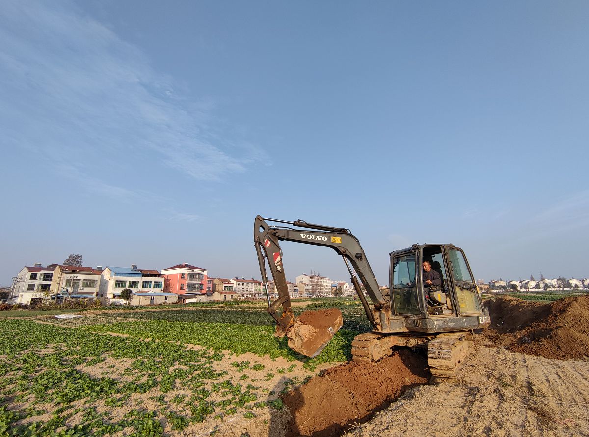 建设新项目时可以采用哪些工程和技术措施减少占用耕地
