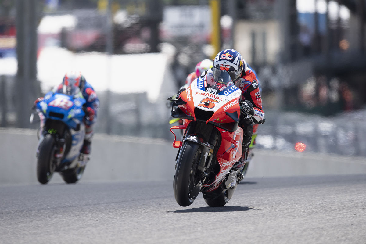 我月薪5500我每个月存多少钱可以在1年内购买KTM390DUKE