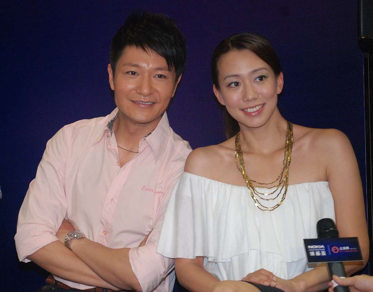 2009年9月6日,上海,网络互动财智真人秀《百万富翁》决赛发布会.吴辰